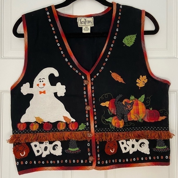 Vintage Tantrums Ornate Halloween Fall Black Button Up Embroidered Adorable Vest - Picture 12 of 12